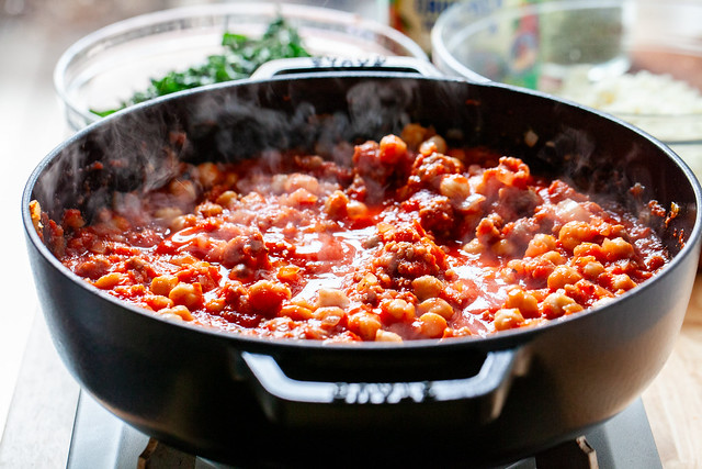 ziti chickpeas with sausage and kale-05