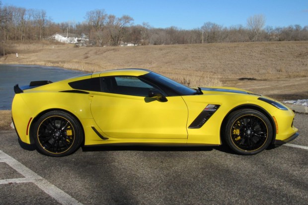 2,700-Mile 2016 Chevrolet Corvette Z06 Coupe C7.R Edition