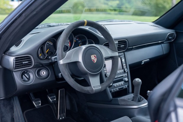 4.0L-Powered 2010 Porsche 911 GT3 RS