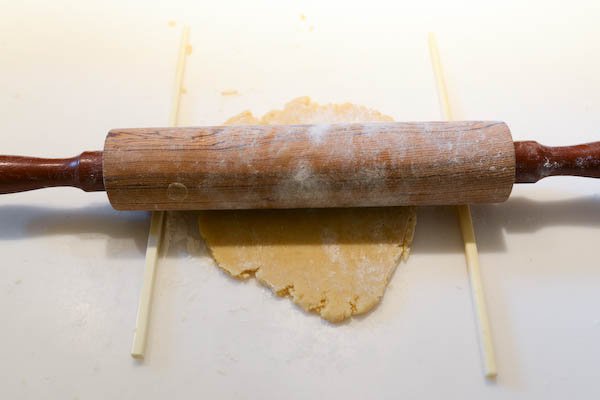 Christmas Cookies: Rolling out the dough